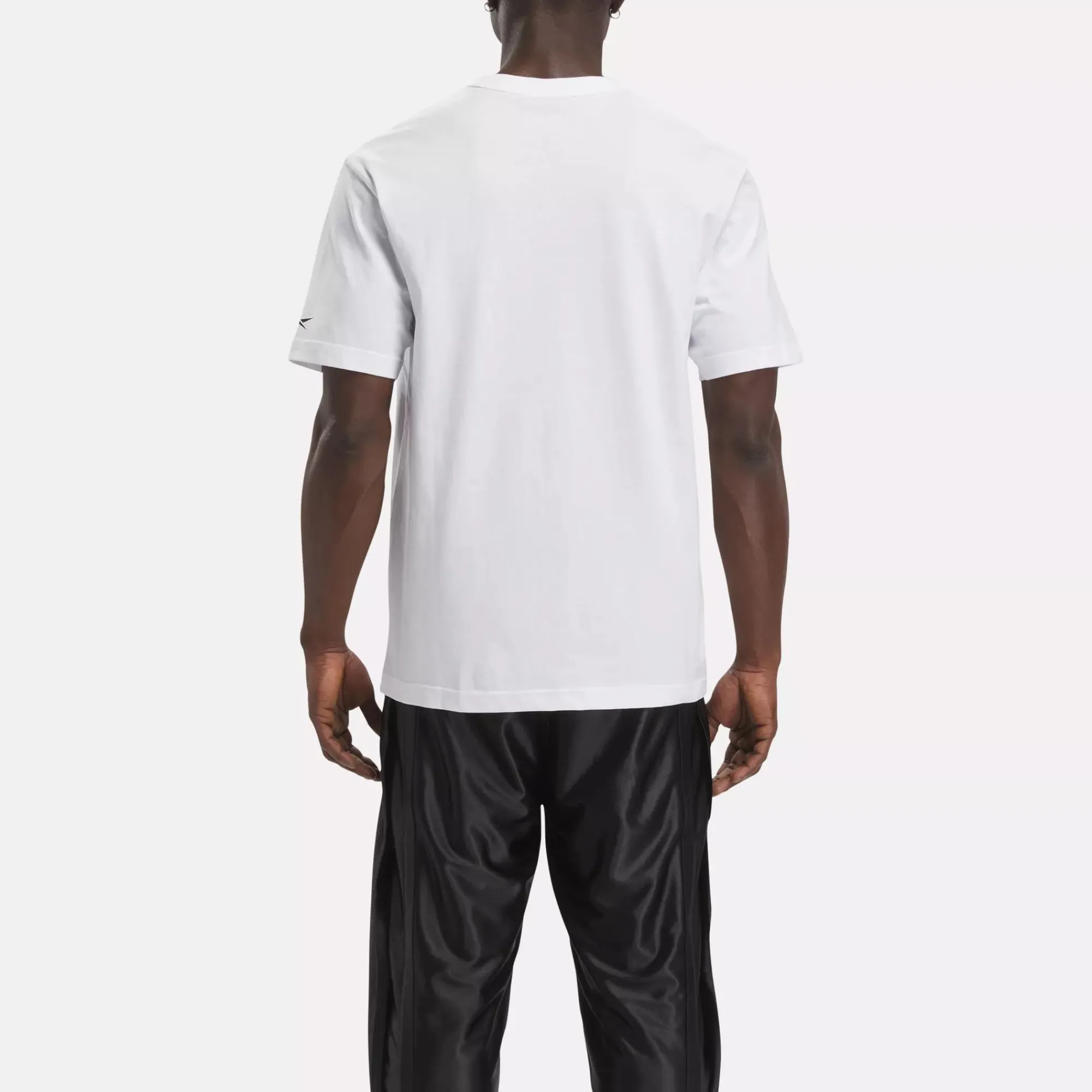 Tops & T-Shirts|Reebok Tops & T-Shirts Basketball Shaq Graphic T-Shirt