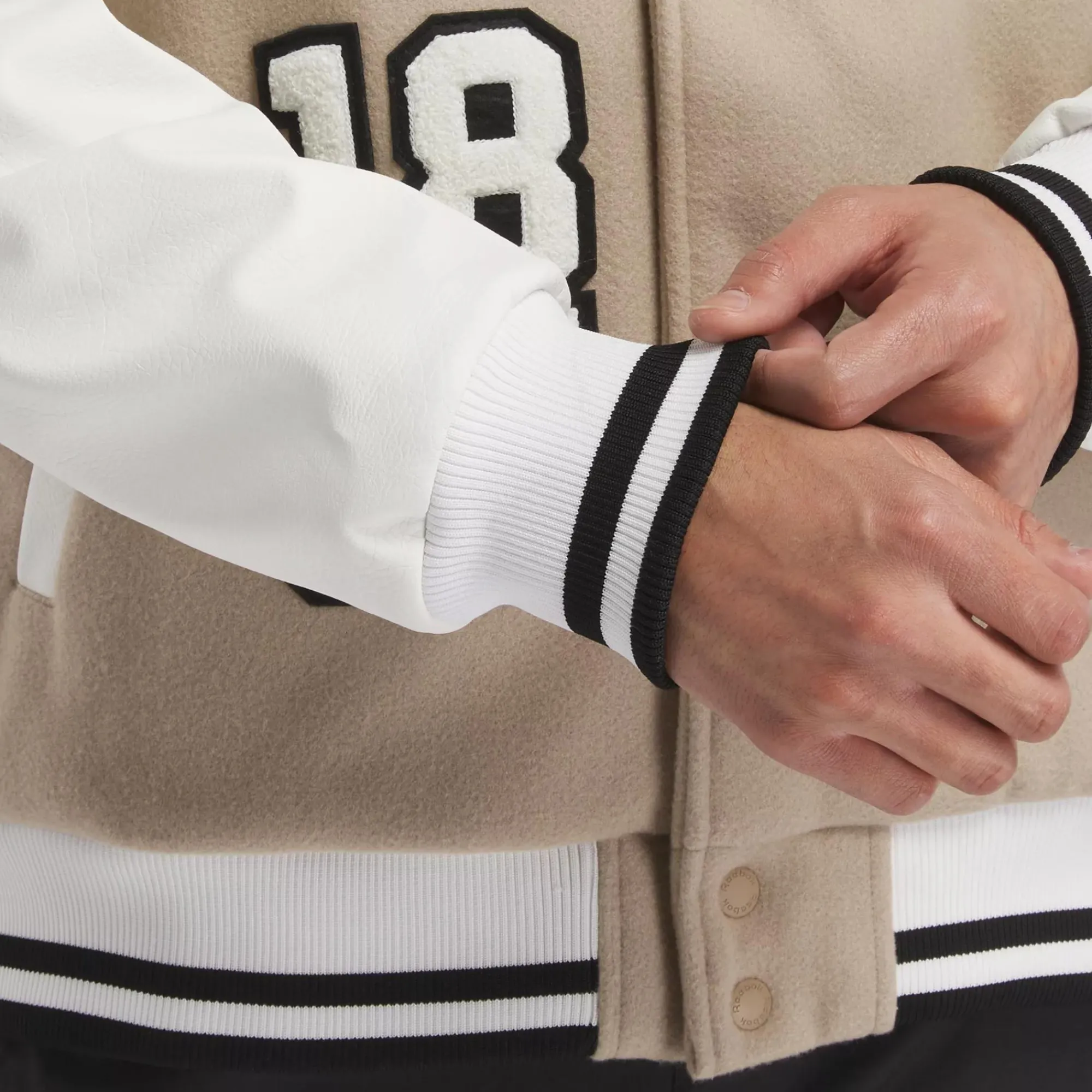 Jackets|Reebok Jackets Classics Jacket