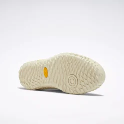 Court|Reebok Court Club C Vibram Shoes