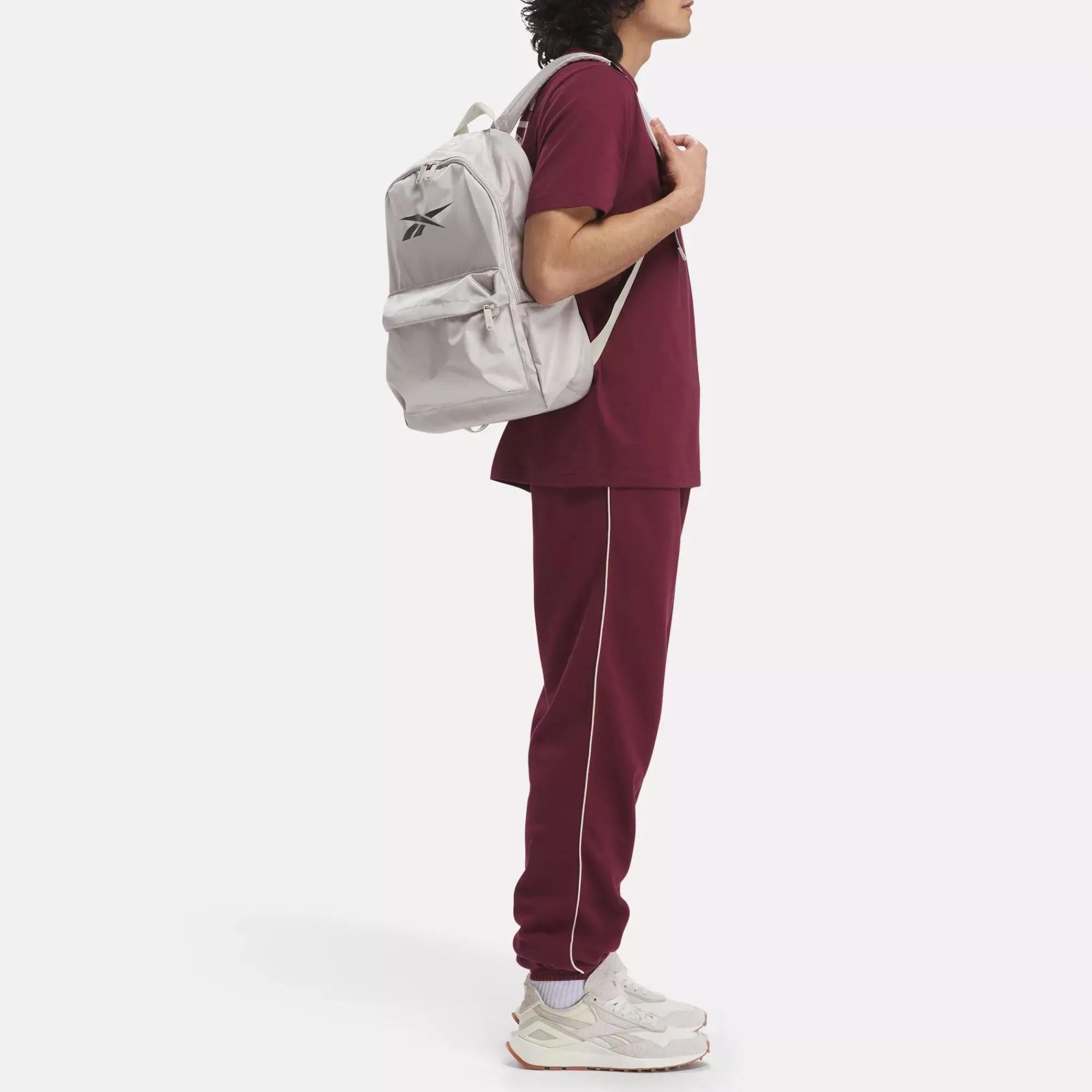 Tops & T-Shirts|Reebok Tops & T-Shirts Graphic Series Classic Crest T-Shirt