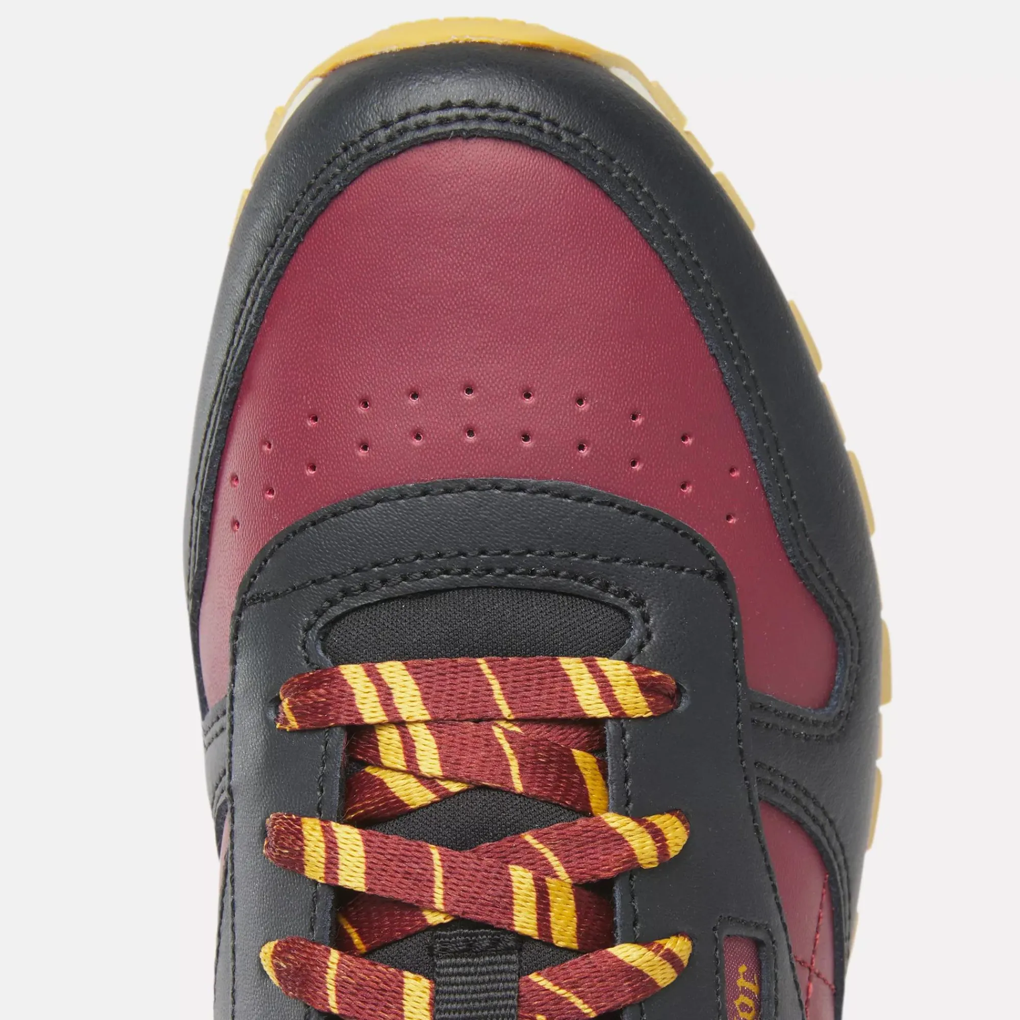 Big Kids' Shoes (Sizes 3.5-7)|Reebok Big Kids' Shoes (Sizes 3.5-7) Harry Potter Classic Leather Shoes - Grade School