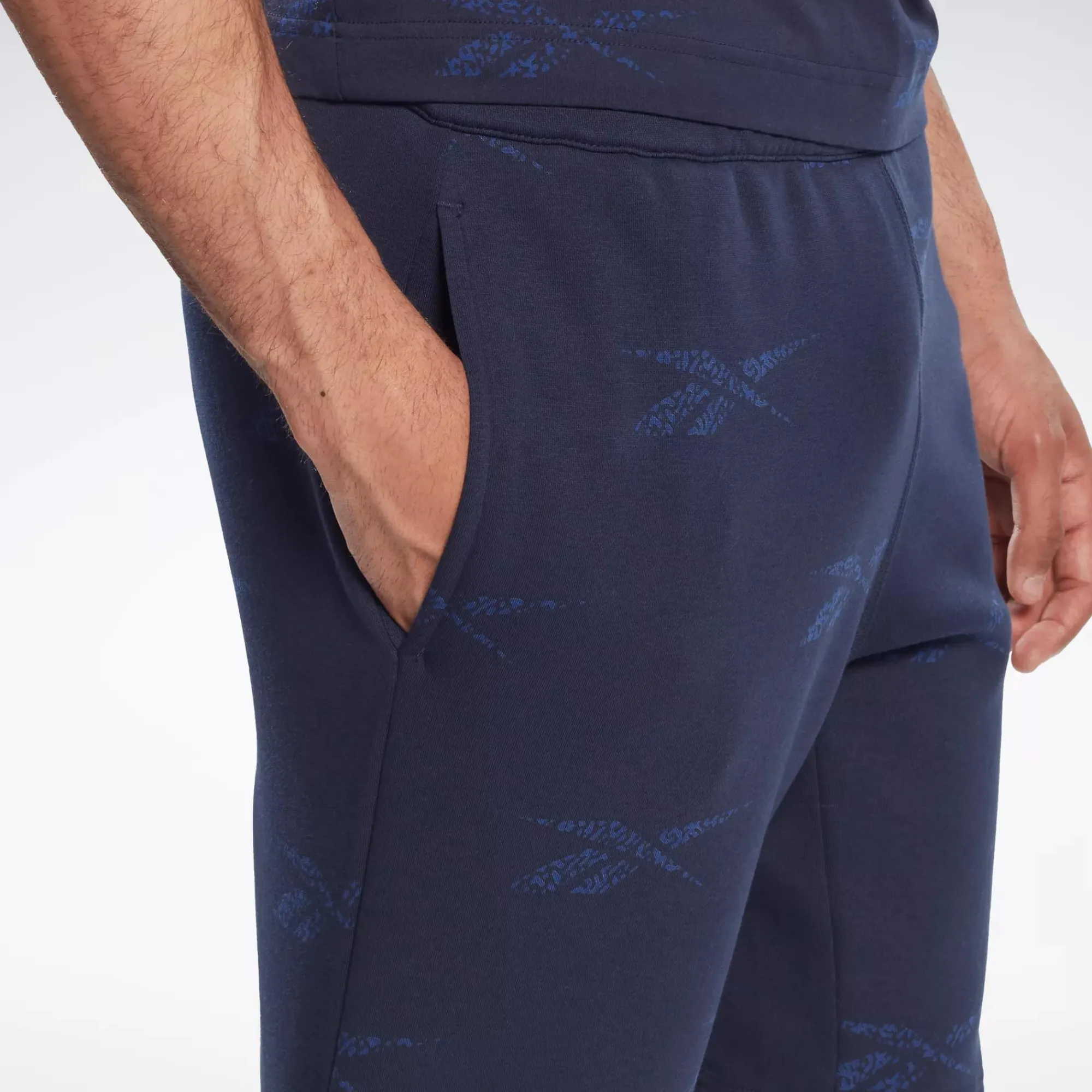 Shorts|Reebok Shorts Identity Vector Fleece Shorts